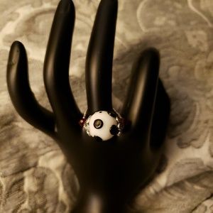 GORGEOUS Over the top ring